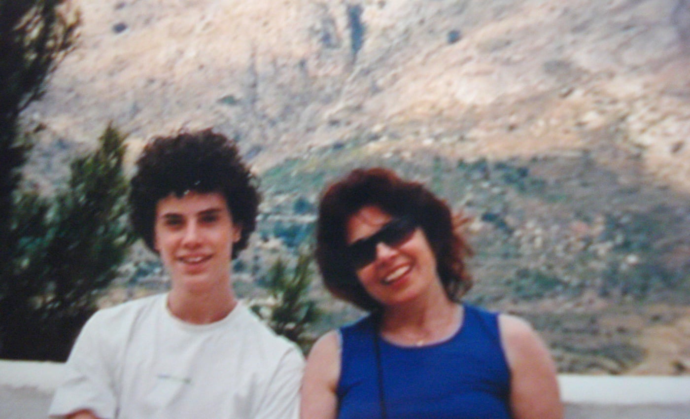 Ramiro with his mom in a visit to Alicante